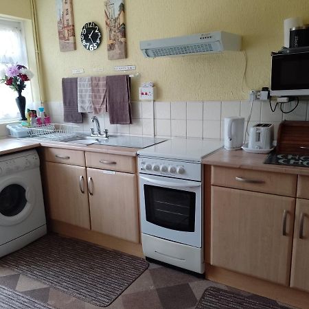 Super Single Room Cardiff Exterior foto